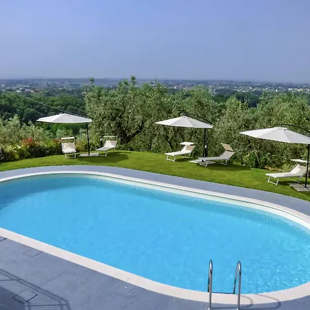 With Swimming Pool In Vinci Hills *