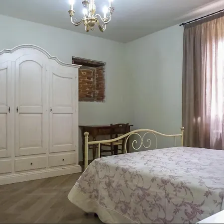 With Swimming Pool In Vinci Hills Daire Lamporecchio
