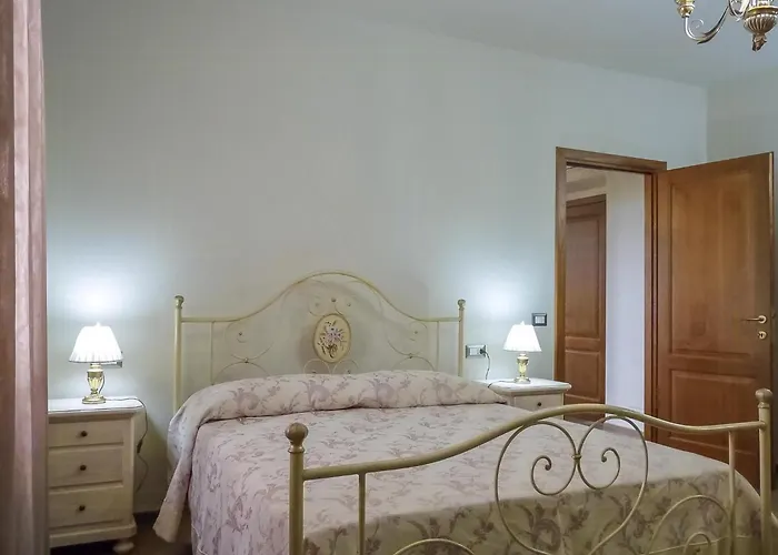 With Swimming Pool In Vinci Hills Apartment